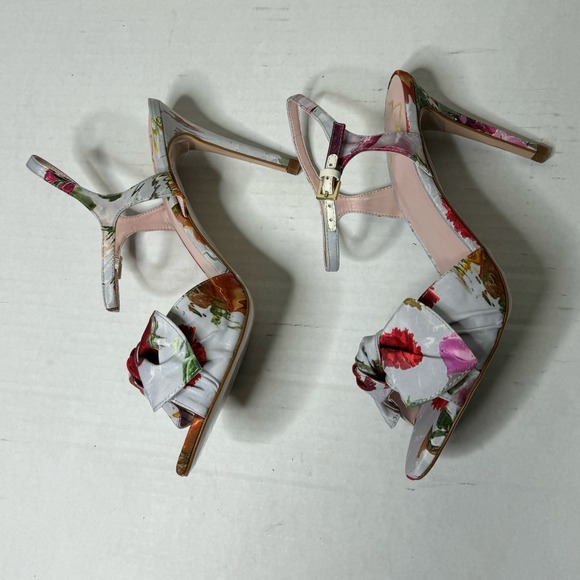 Ted Baker Ivory Neelia Floral Print Bow Heeled Sandals NEW Size 37.5 - US 7.5 - Picture 5 of 12